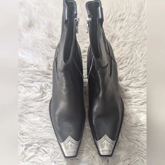 NWOT Free People Brayden Boots in Black Leather - Picture 5 of 14